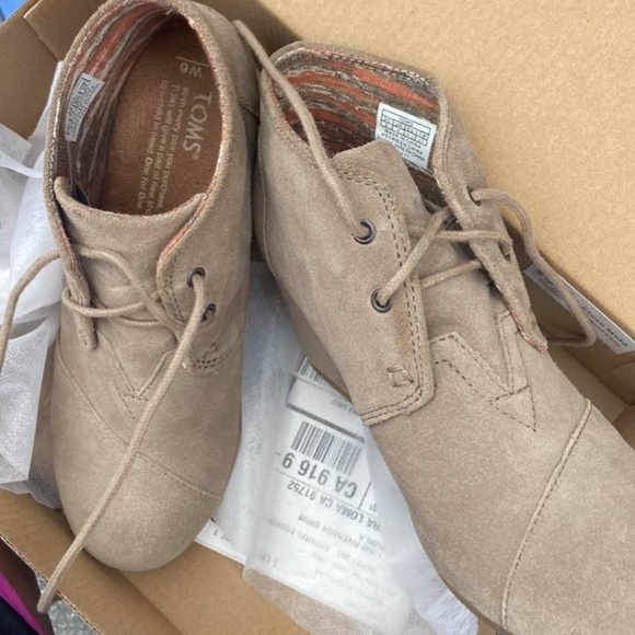 Toms Shoes - Tom’s Desert Wedge Heels